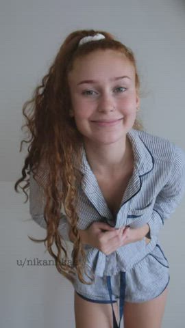 Bouncing Bouncing tits sexy Ghost Nipples skinny ginger thin Smile young Porn GIF