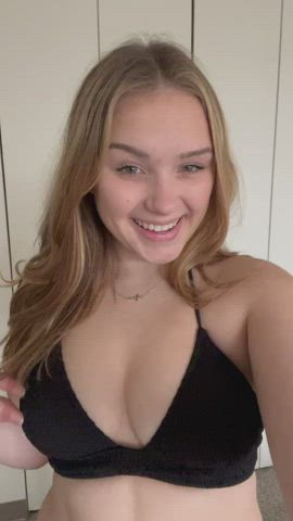 Innies pussy teenie Porn GIF