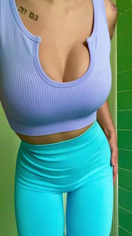 melons Bouncing breasts Fake titties Flashing Nipple Piercing Nipples Tanlines boobs Titty Drop Porn GIF