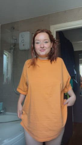 Chubby Curvy Ghost Nipples MILF Pale ginger head meaty Thighs Porn GIF