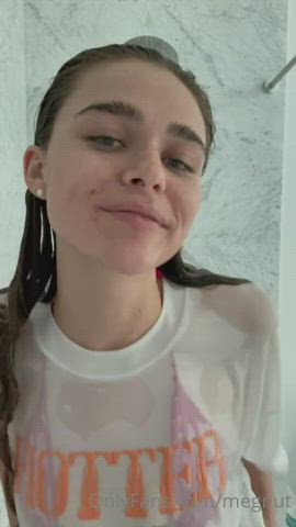 Bra boobs Wet Porn GIF