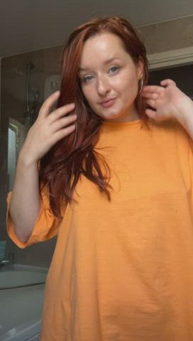 Curvy Ghost Nipples MILF Nipples Pale redhead thick Thighs melons Porn GIF