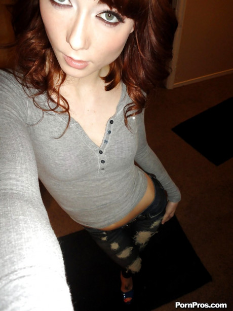 Zoe Voss Cyberxxx Lingerie Minka Porn 1