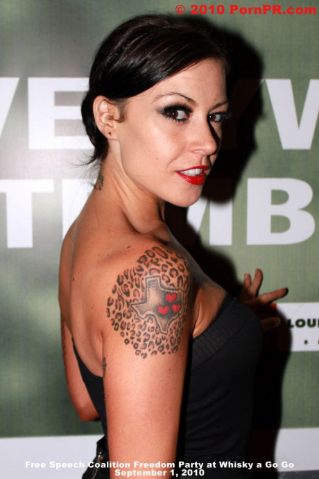 Pornpr Com Pics Of Brandy Aniston Vanessa Naughty Nicki Daniels Sheena Ryder Attending Free Speech Coalition Party