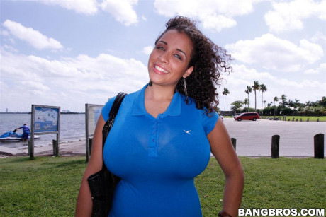 Selena Star Fucks In Her Tight Blue Top 16