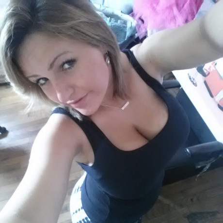 Busty Ex Pornstar Jenna Doll Update Nikki Eliot Masturbates