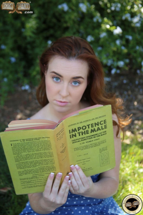 Jessie Parker Mattie Borders Party Porn Gallery A 3430548 A Fapability