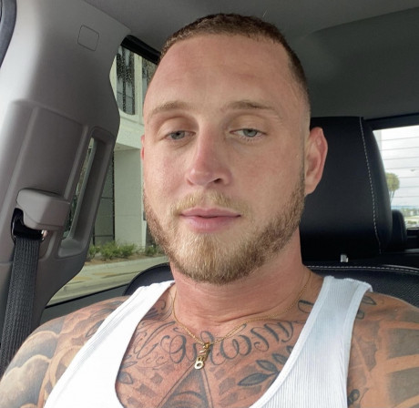 Celebrities Who Have Spoken Out Against The Covid Vaccine A Guide To The Misguided Celebritytalker Com