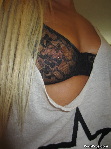 Embry Prada Curvy Blonde Gets Rammed So Hard And